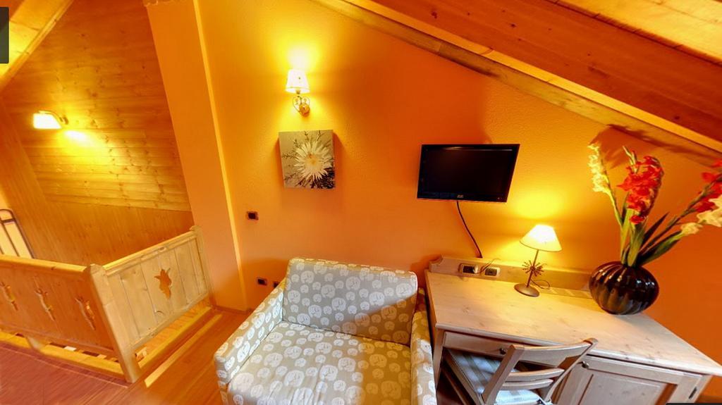 Hotel Boton D'Or & Wellness A Ла-Тюїль Екстер'єр фото