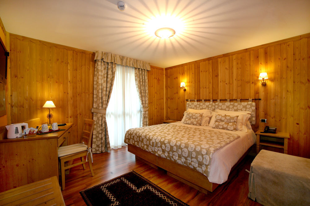 Hotel Boton D'Or & Wellness A Ла-Тюїль Екстер'єр фото